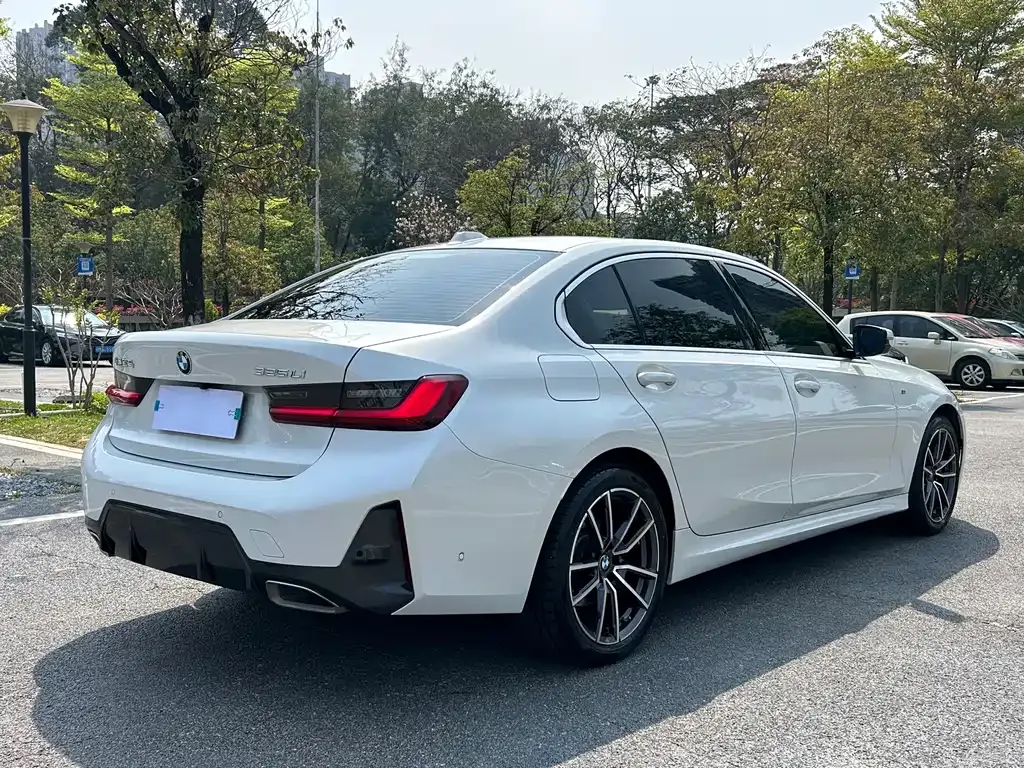 BMW 3 Series — фото 10