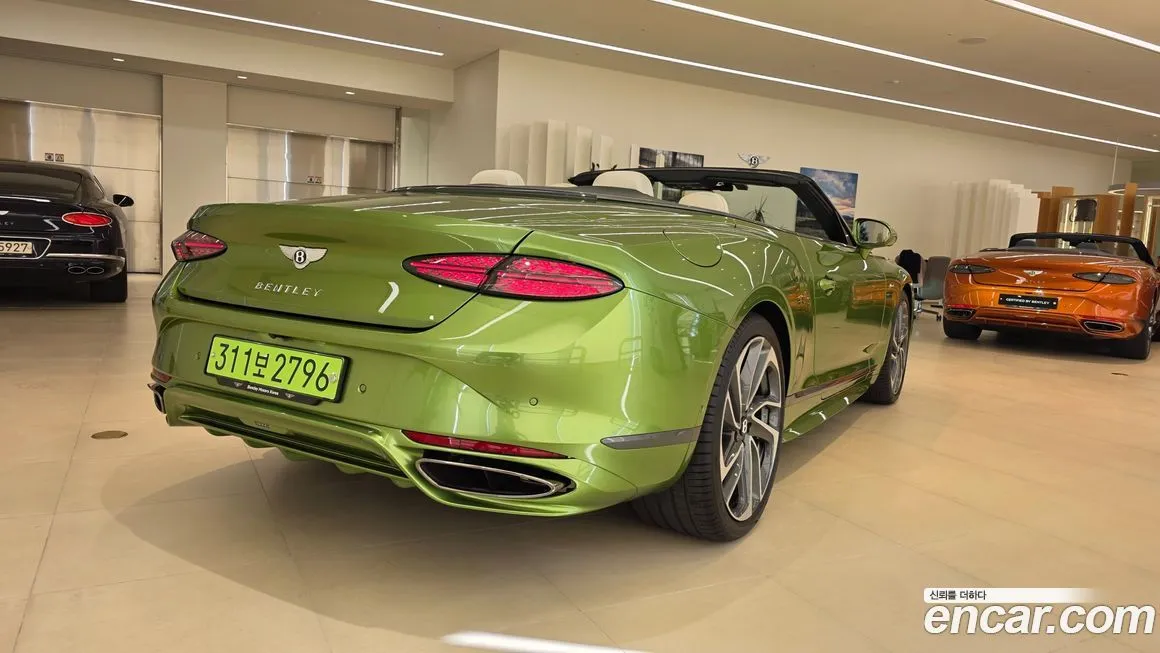 Bentley Continental 2025 из KR, фото 4