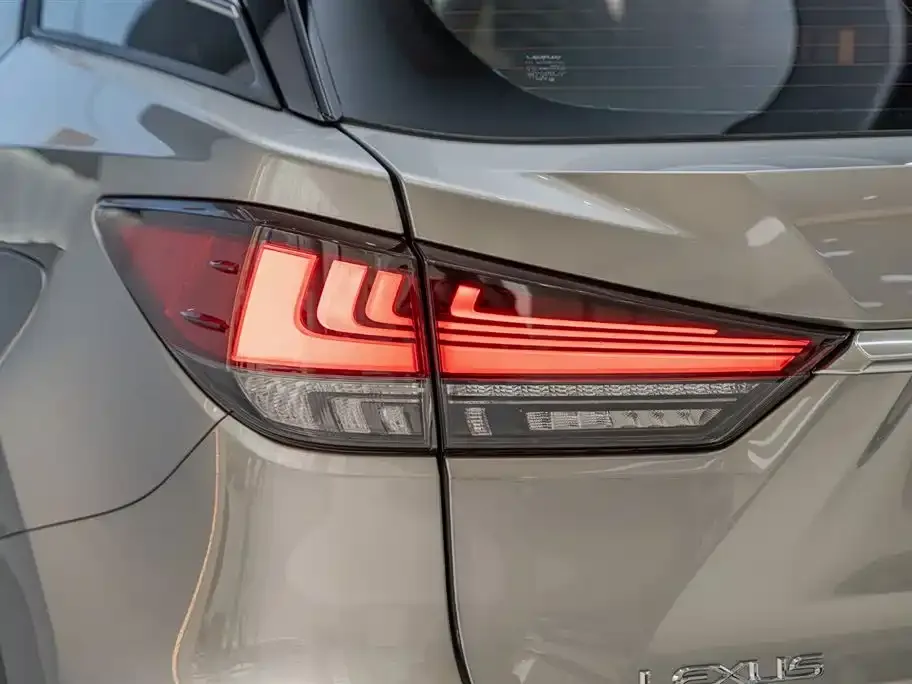 Lexus RX — фото 2