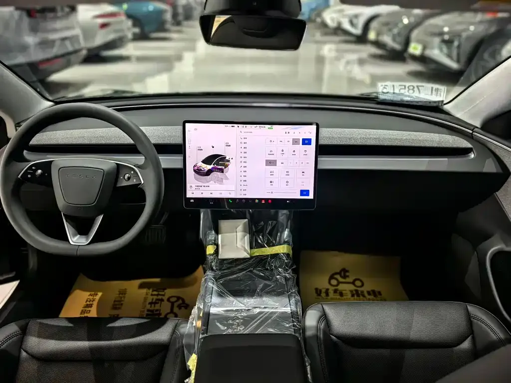 Tesla Model 3 — фото 6