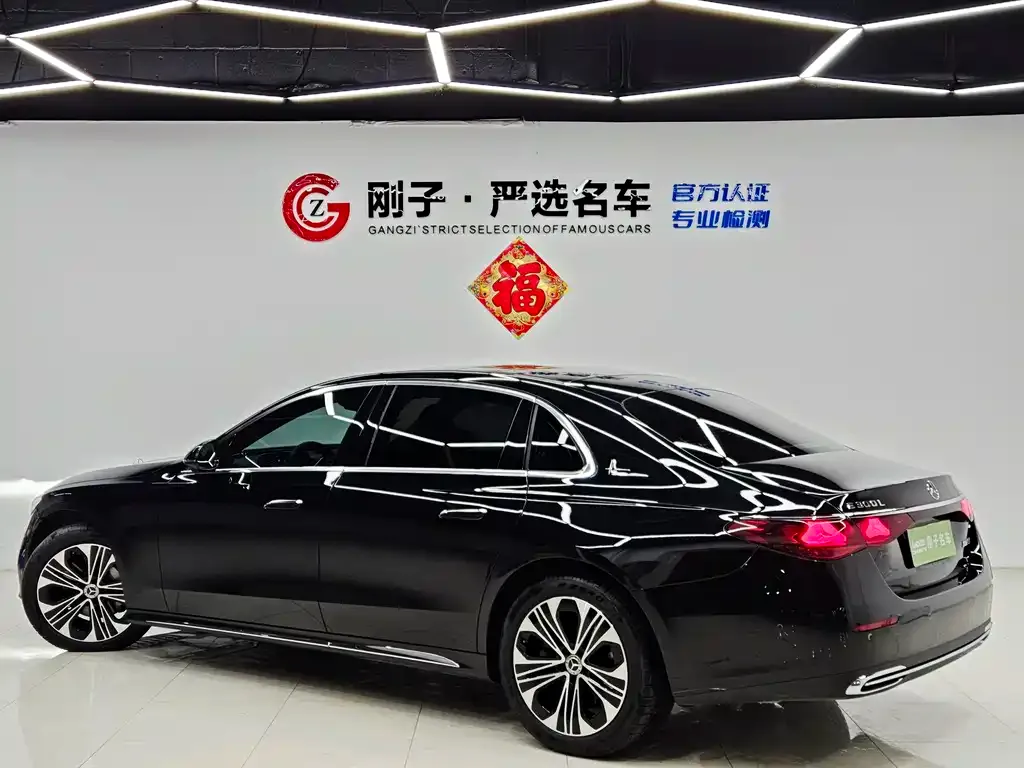 Mercedes-Benz E-Class 2025 из CN, фото 3