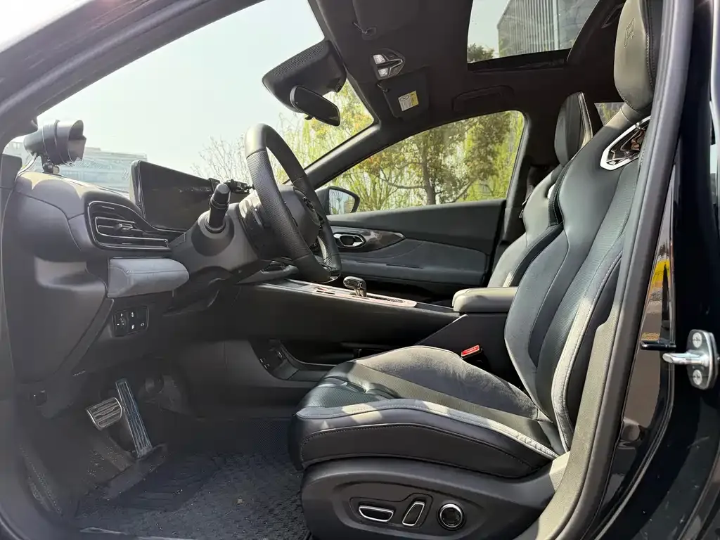 GAC Motor Shadow Leopard — фото 3