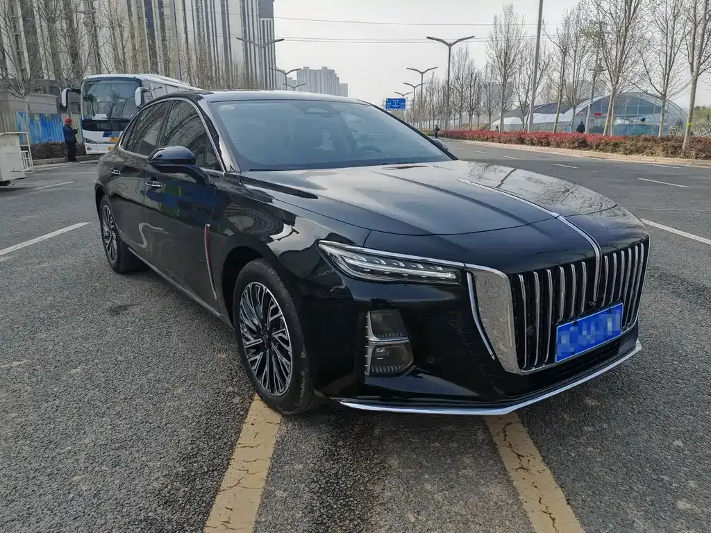 Hongqi H5 — фото 7