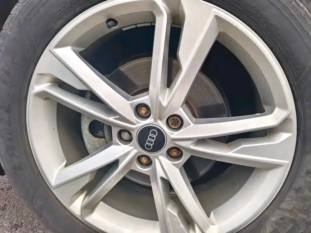 Audi Q3 2022 из CN, фото 2