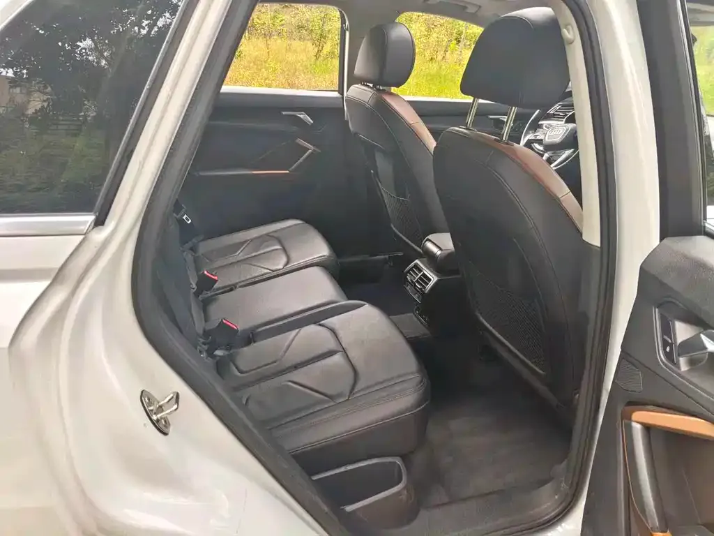 Audi Q3 2022 из CN, фото 7