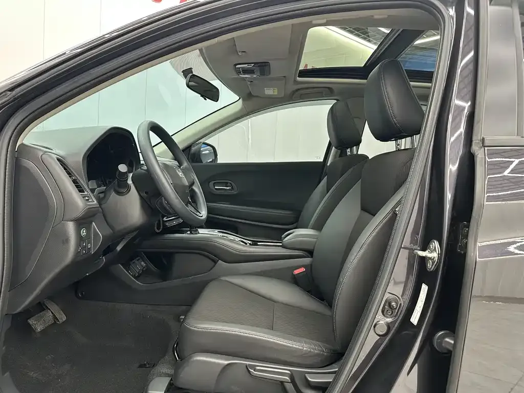 Honda Vezel 2022 из CN, фото 3