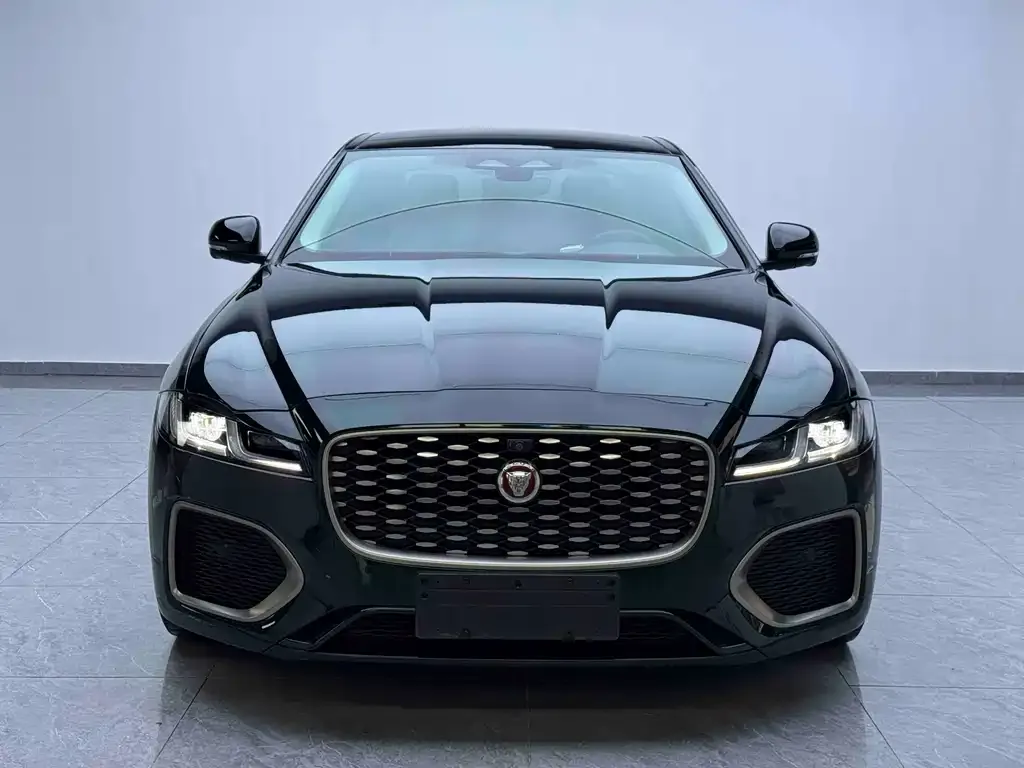 Jaguar XFL 2024 из CN, фото 7