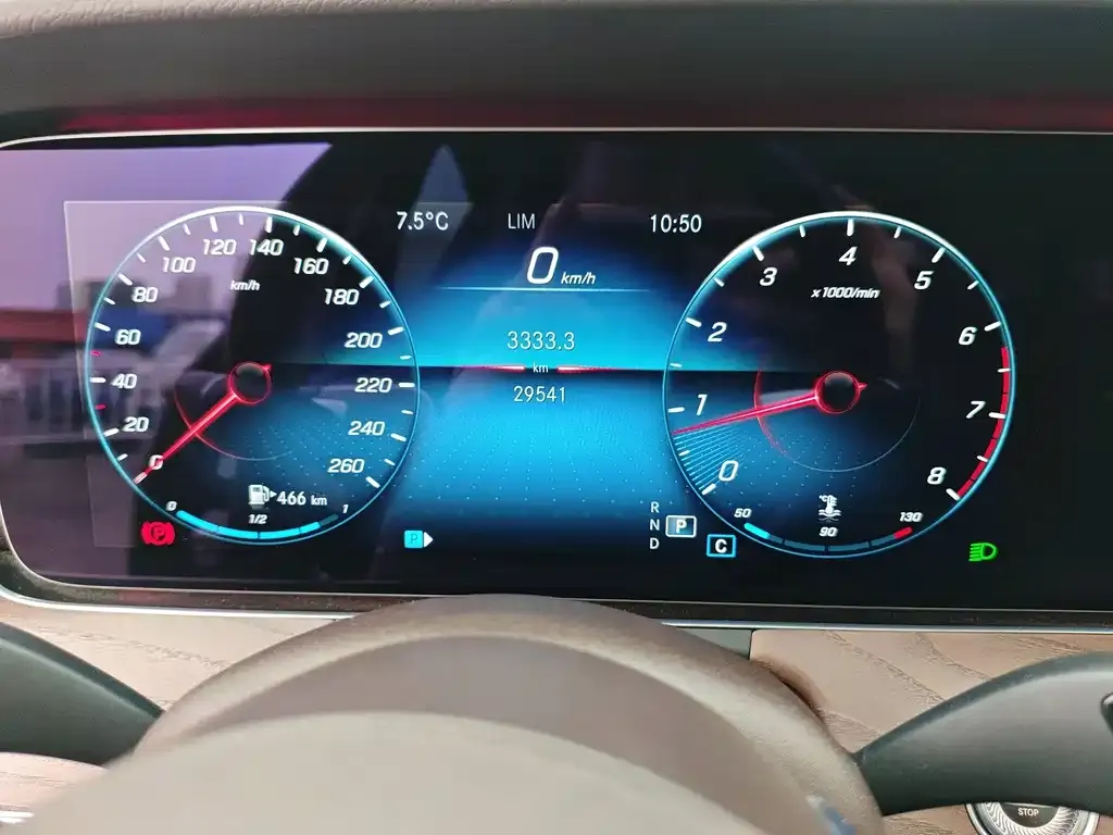 Mercedes-Benz E-Class 2021 из CN, фото 2