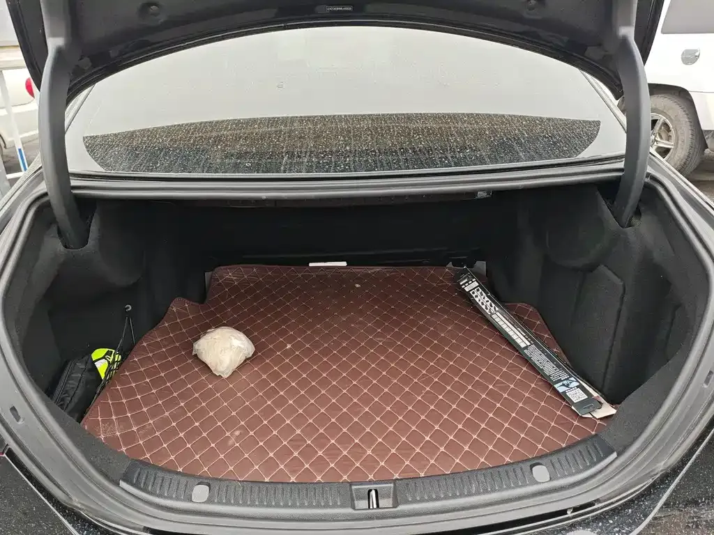 Mercedes-Benz E-Class 2021 из CN, фото 5
