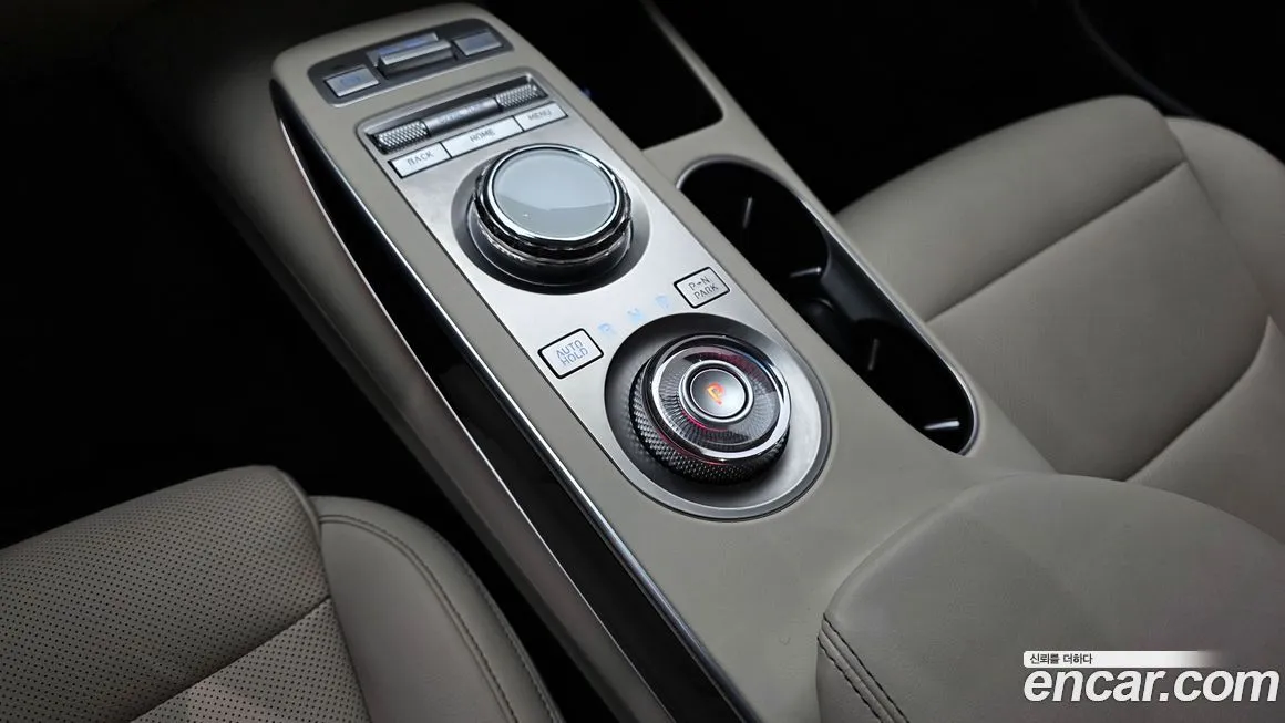 Genesis GV70 2024 из KR, фото 9