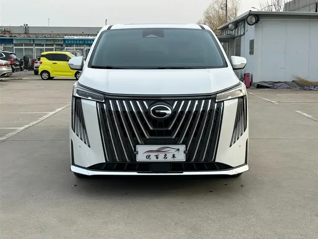 GAC Motor Trumpchi M8 — фото 3