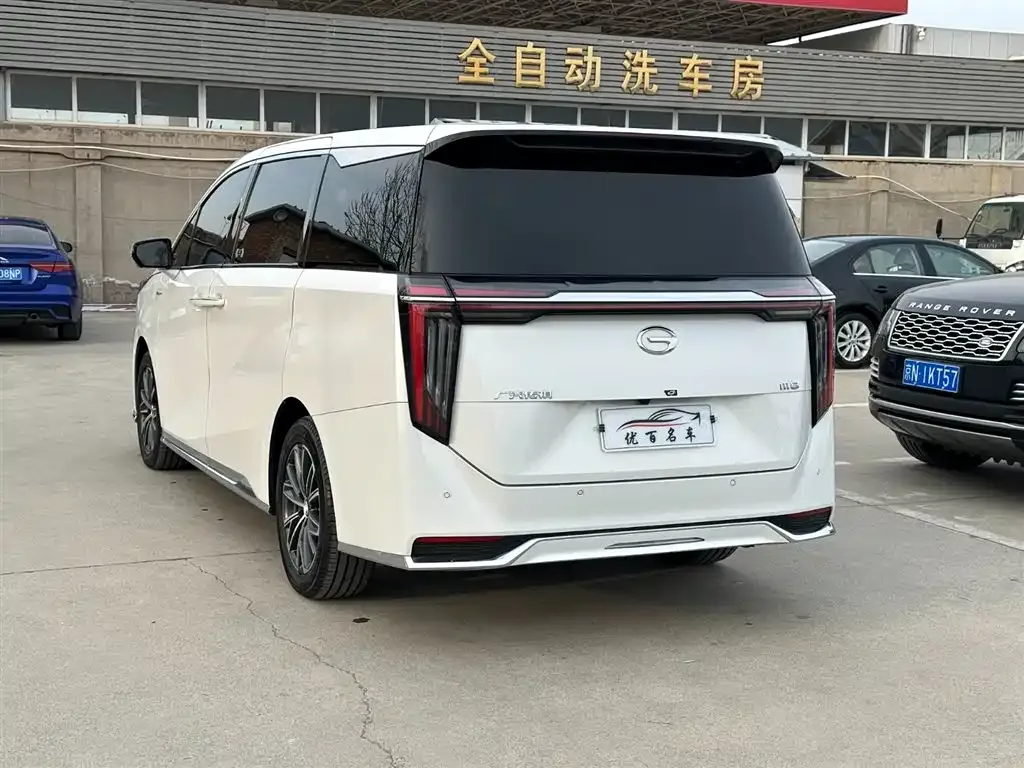 GAC Motor Trumpchi M8 — фото 9