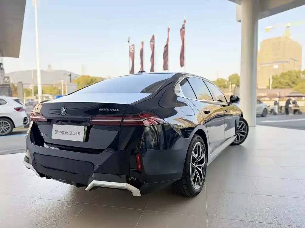 BMW i5 2025 из CN, фото 6