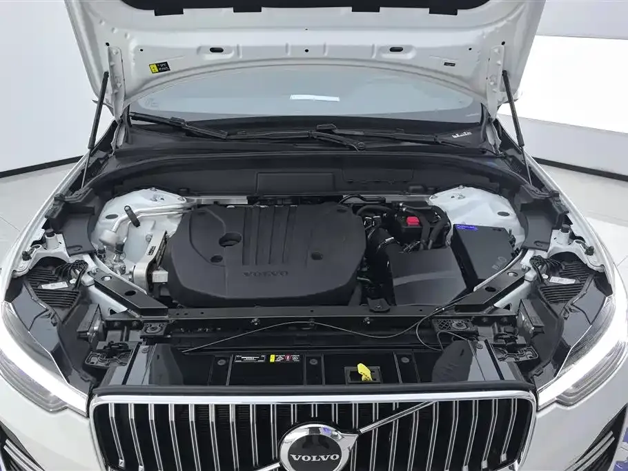 Volvo XC60 2025 из CN, фото 10