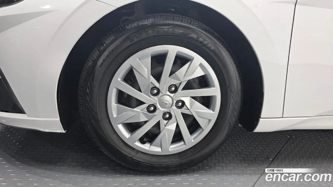 Hyundai AVANTE 2021 из KR, фото 7