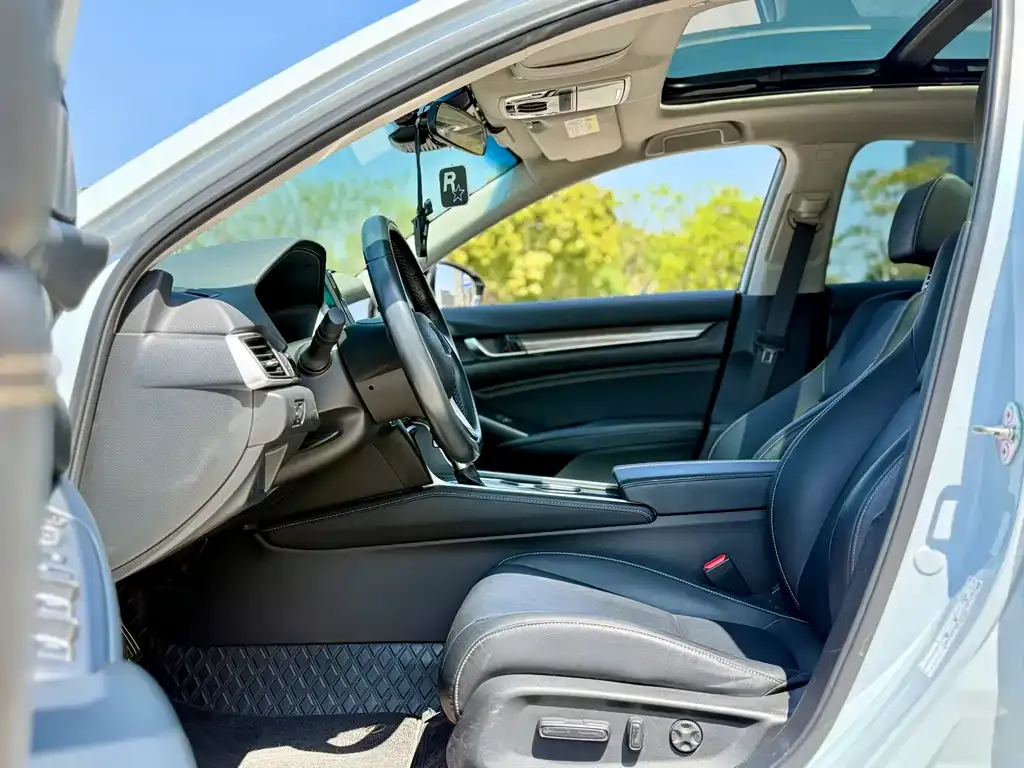 Honda Accord 2022 из CN, фото 5