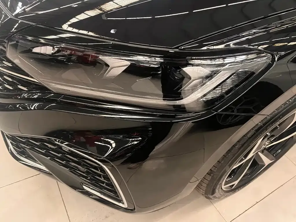 Volkswagen Passat 2026 из CN, фото 7