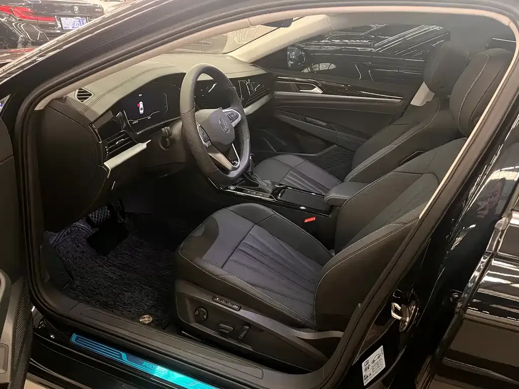 Volkswagen Passat 2026 из CN, фото 2
