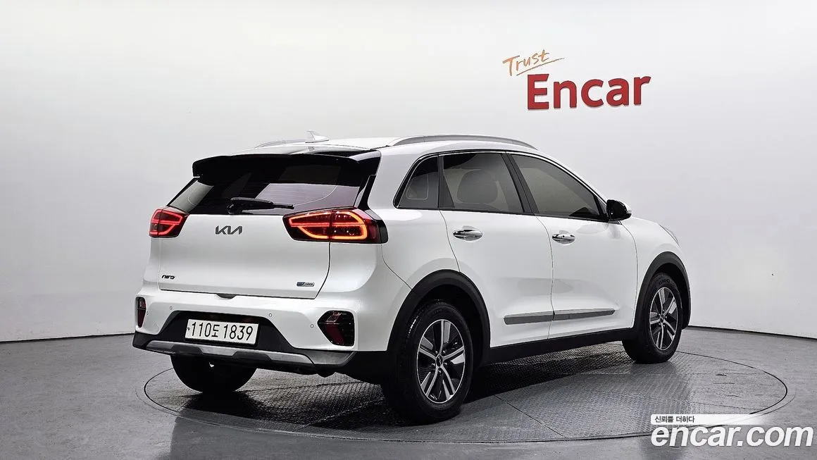 Kia Niro — фото 4