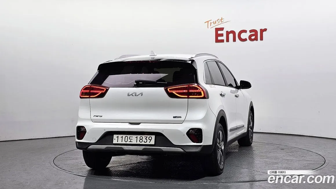 Kia Niro — фото 3
