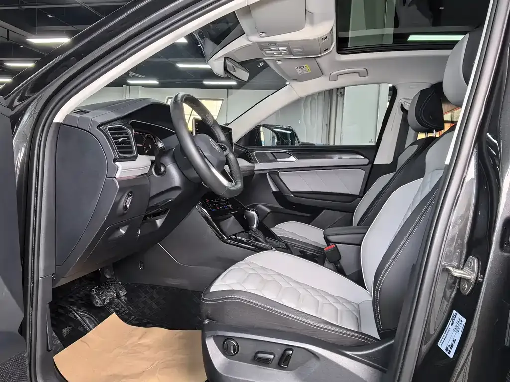 Volkswagen Tayron 2023 из CN, фото 6