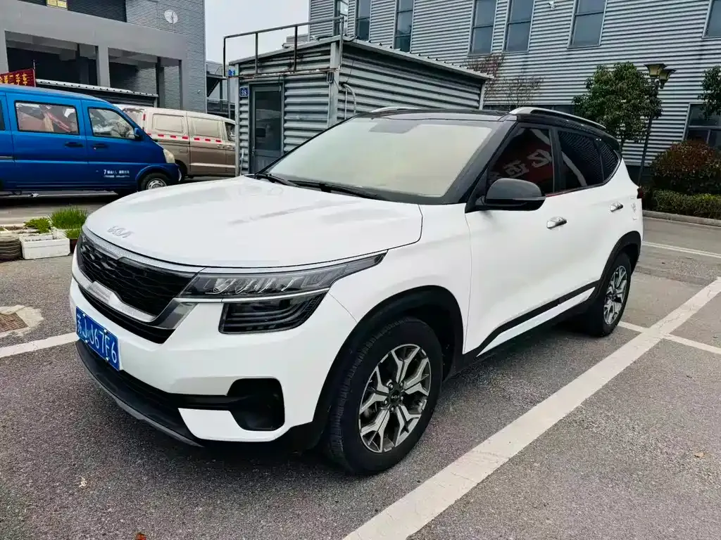 Kia KX3 2022 из CN, фото 1