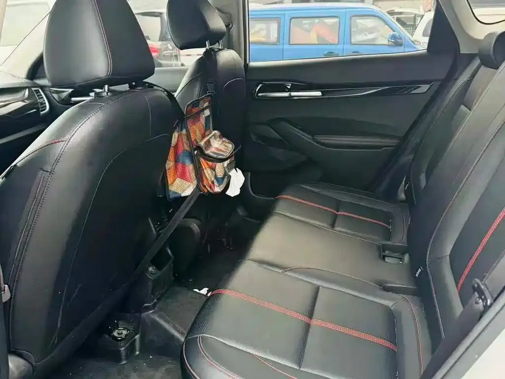 Kia KX3 2022 из CN, фото 4