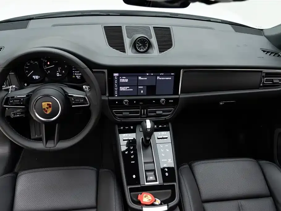 Porsche Macan — фото 2