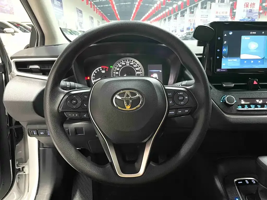 Toyota Corolla 2023 из CN, фото 10