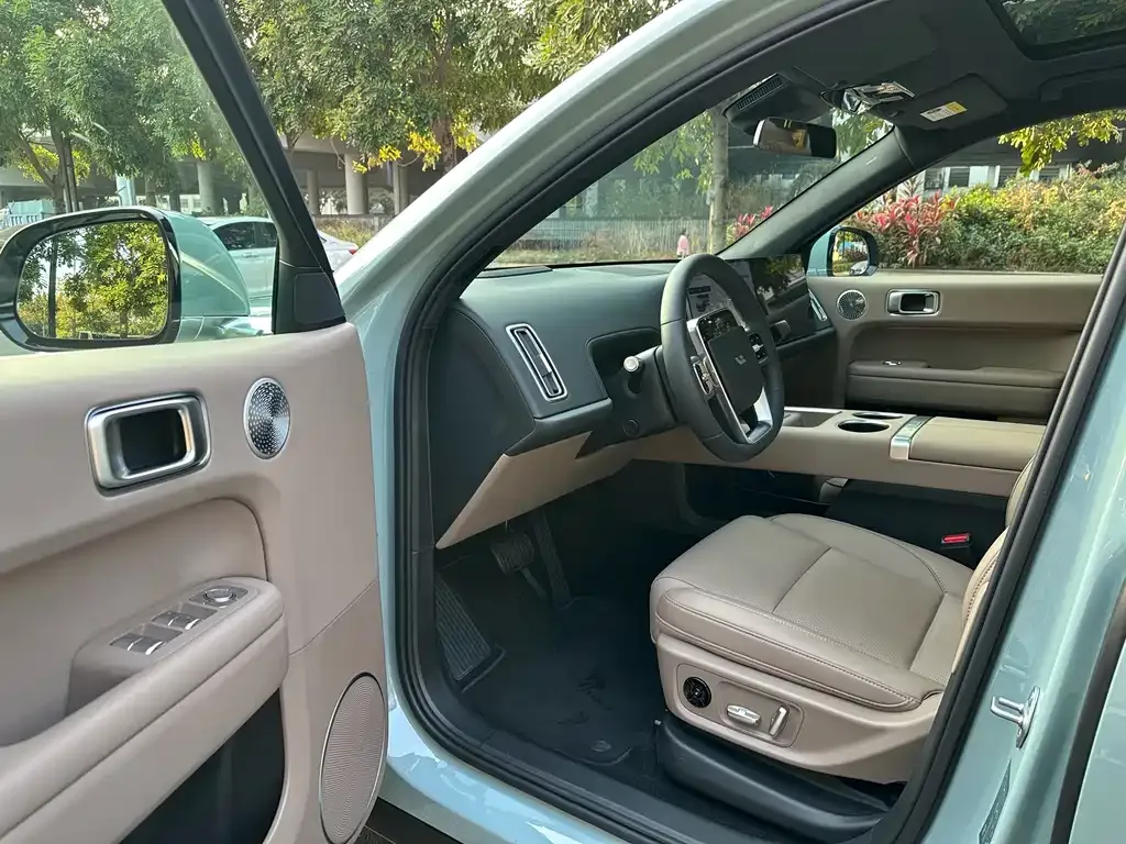 Li Auto L6 2025 из CN, фото 5