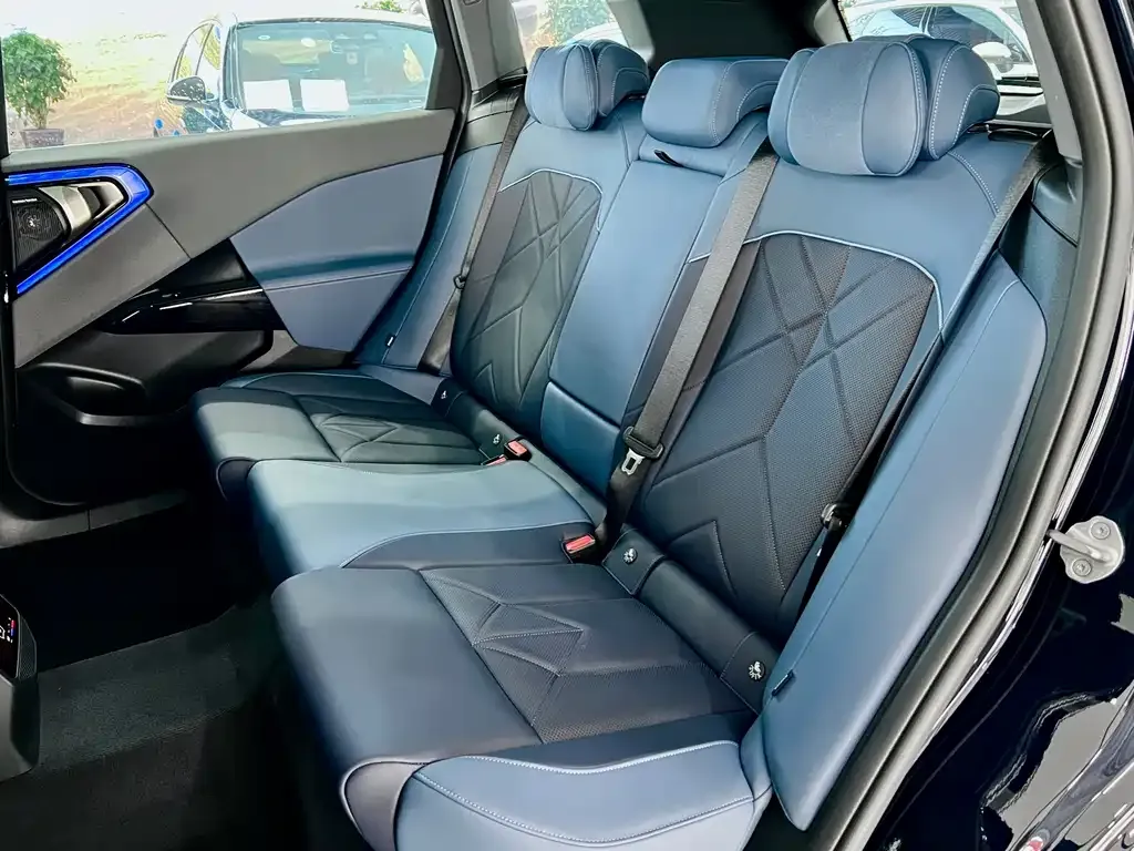 BMW X3 2025 из CN, фото 5