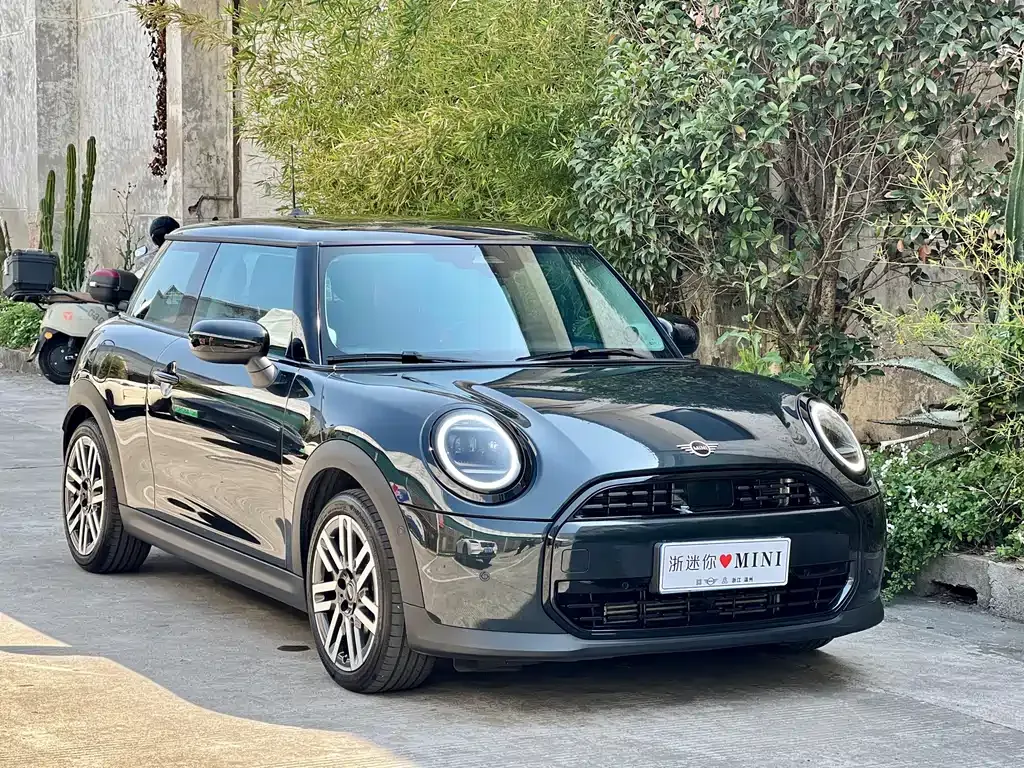 MINI Cooper (3-door) 2025 из CN, фото 9