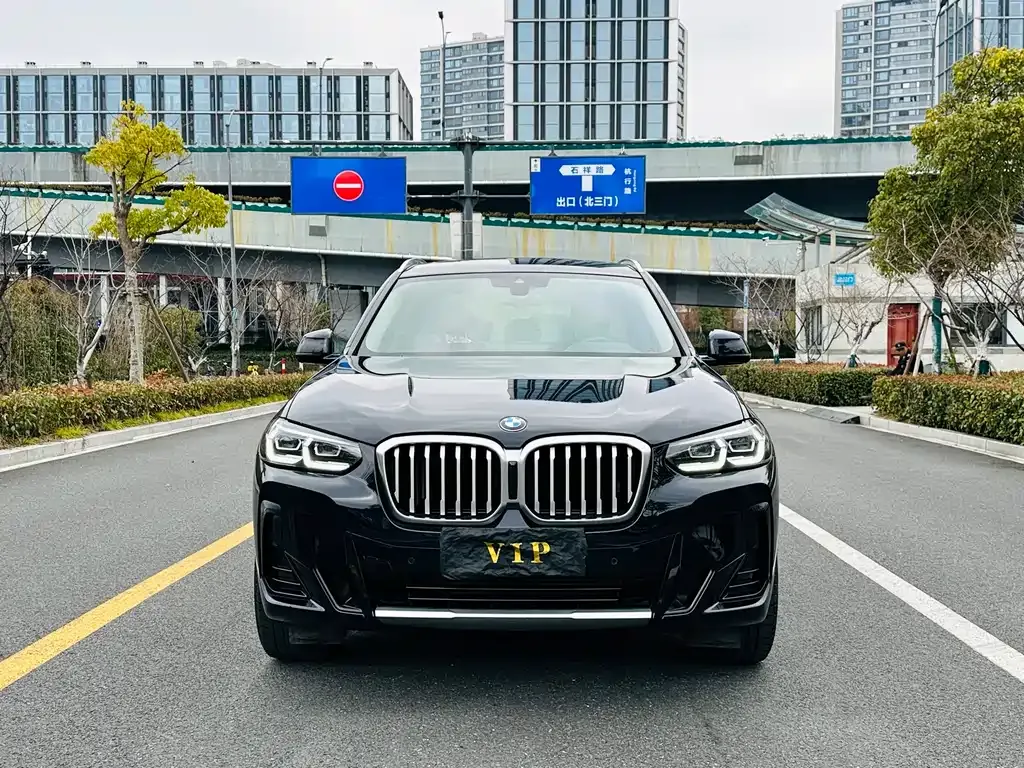 BMW X3 2023 из CN, фото 2