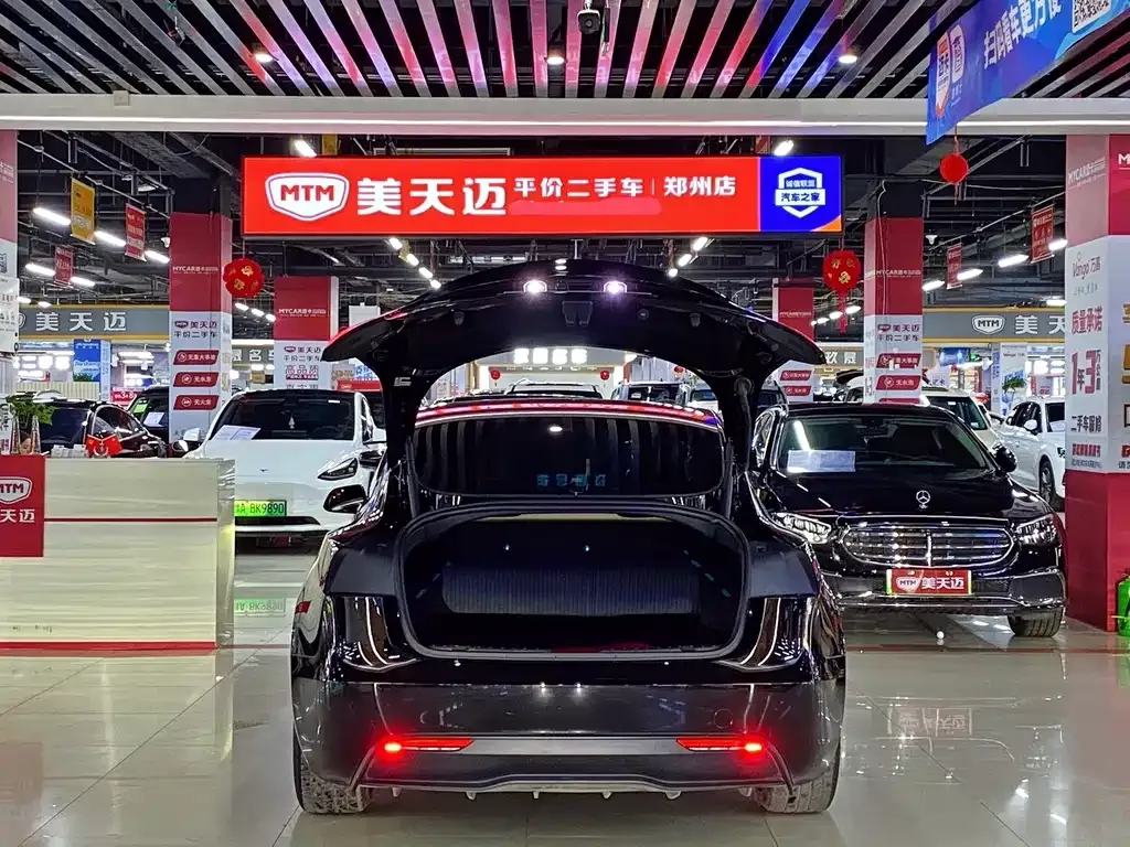 Tesla Model 3 — фото 3