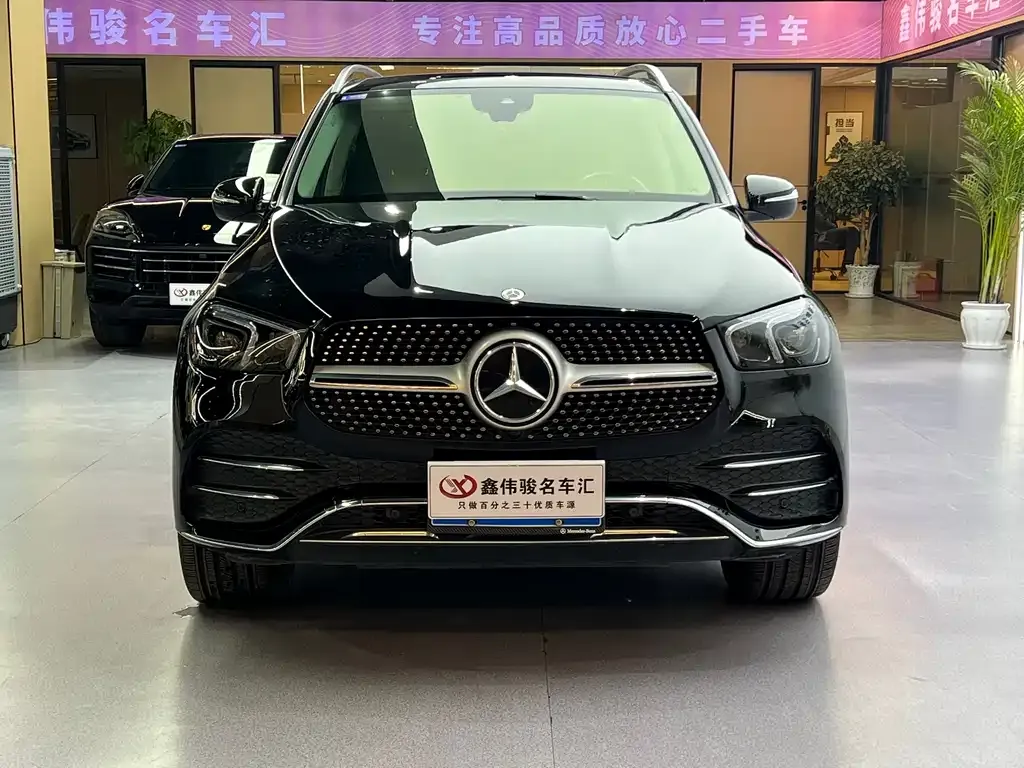 Mercedes-Benz GLE — фото 8