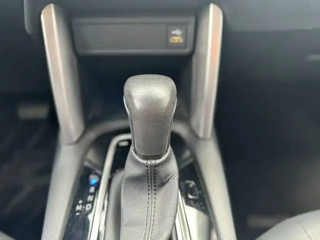 Toyota Corolla Cross — фото 4