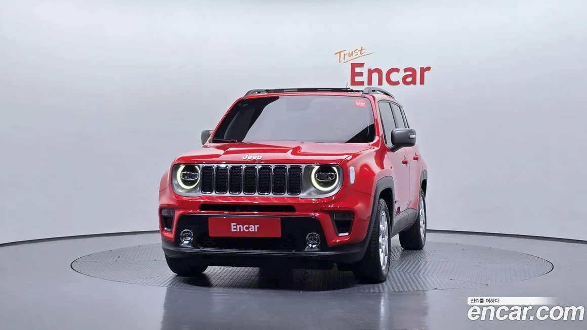 Jeep Renegade — фото 2