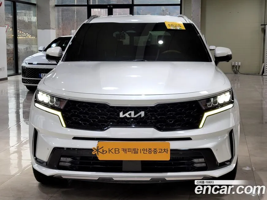 Kia Sorento — фото 1