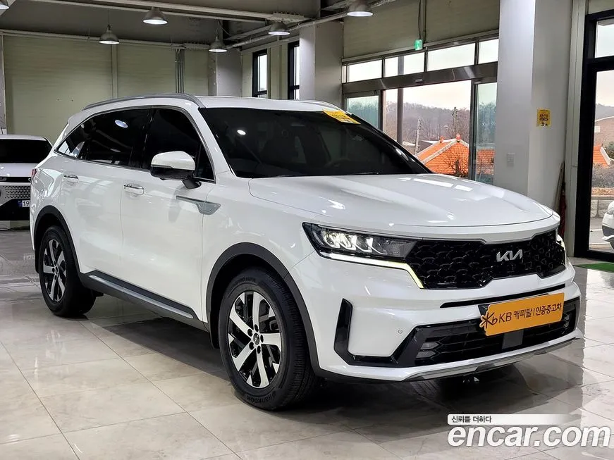 Kia Sorento — фото 10