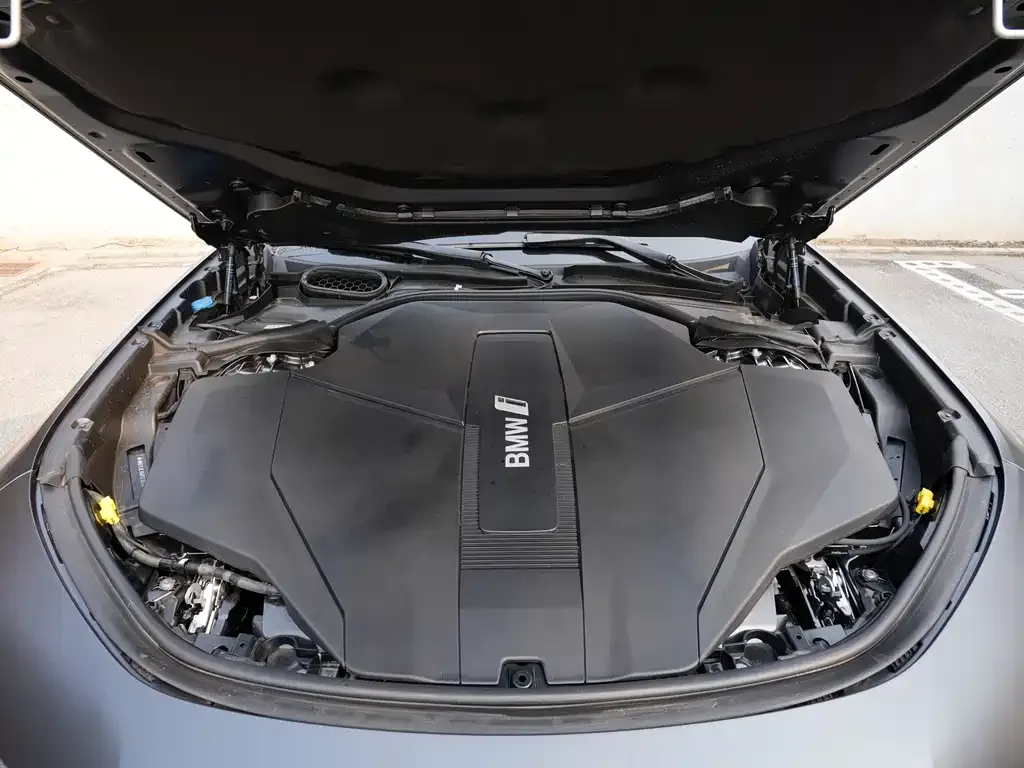 BMW i7 2023 из CN, фото 4