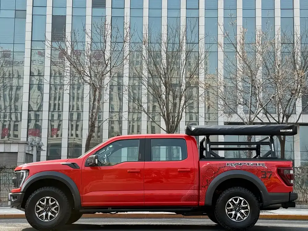 Ford F-150 Raptor — фото 8
