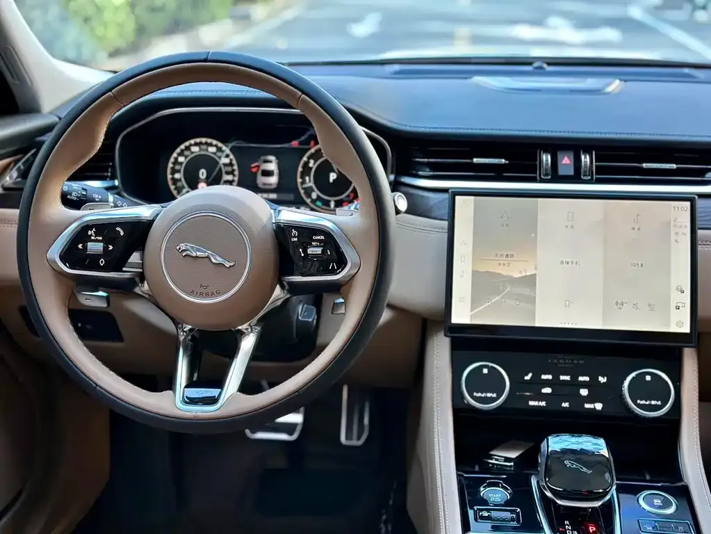 Jaguar XFL 2025 из CN, фото 3