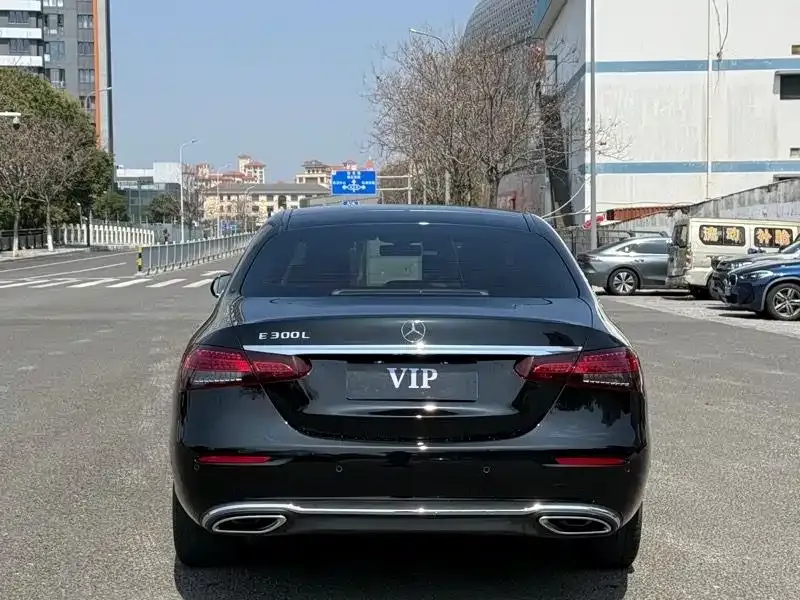 Mercedes-Benz E-Class 2023 из CN, фото 6