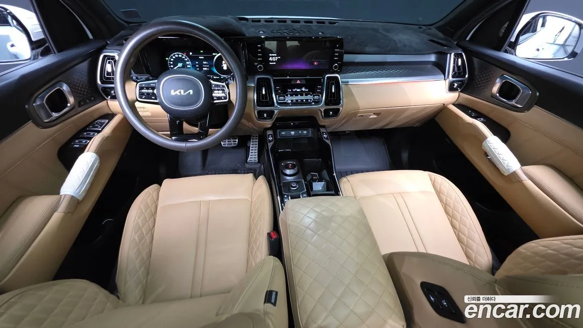 Kia Sorento — фото 5