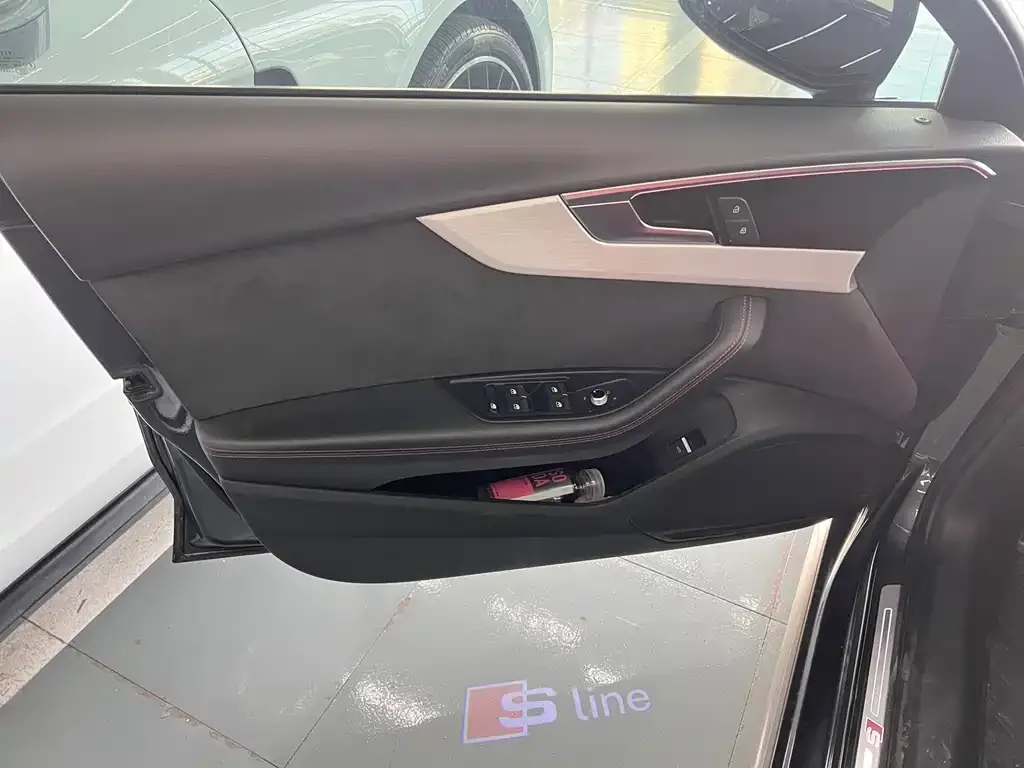 Audi S4 2021 из CN, фото 2