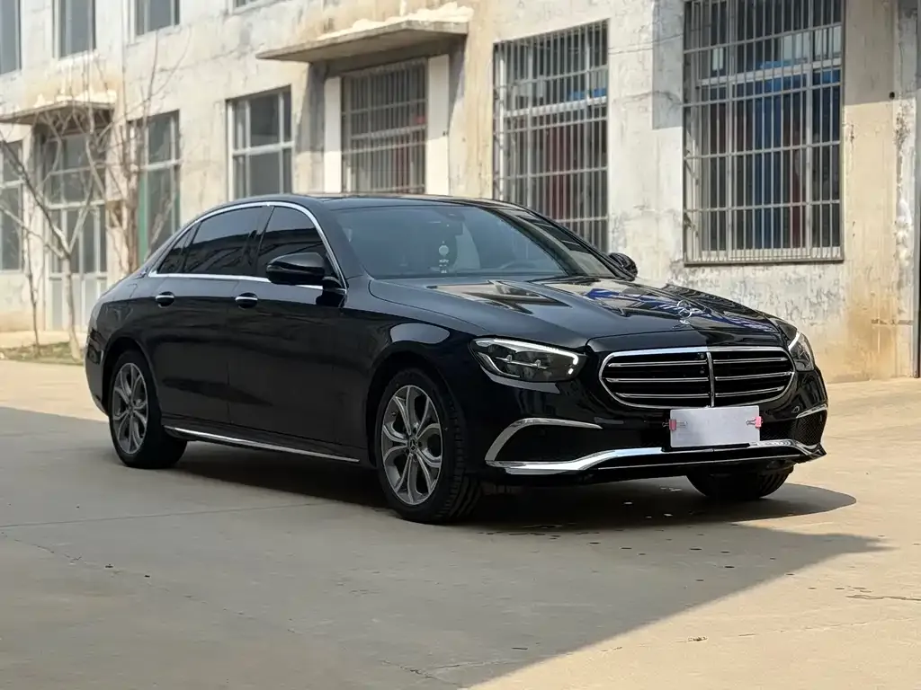 Mercedes-Benz E-Class 2023 из CN, фото 1