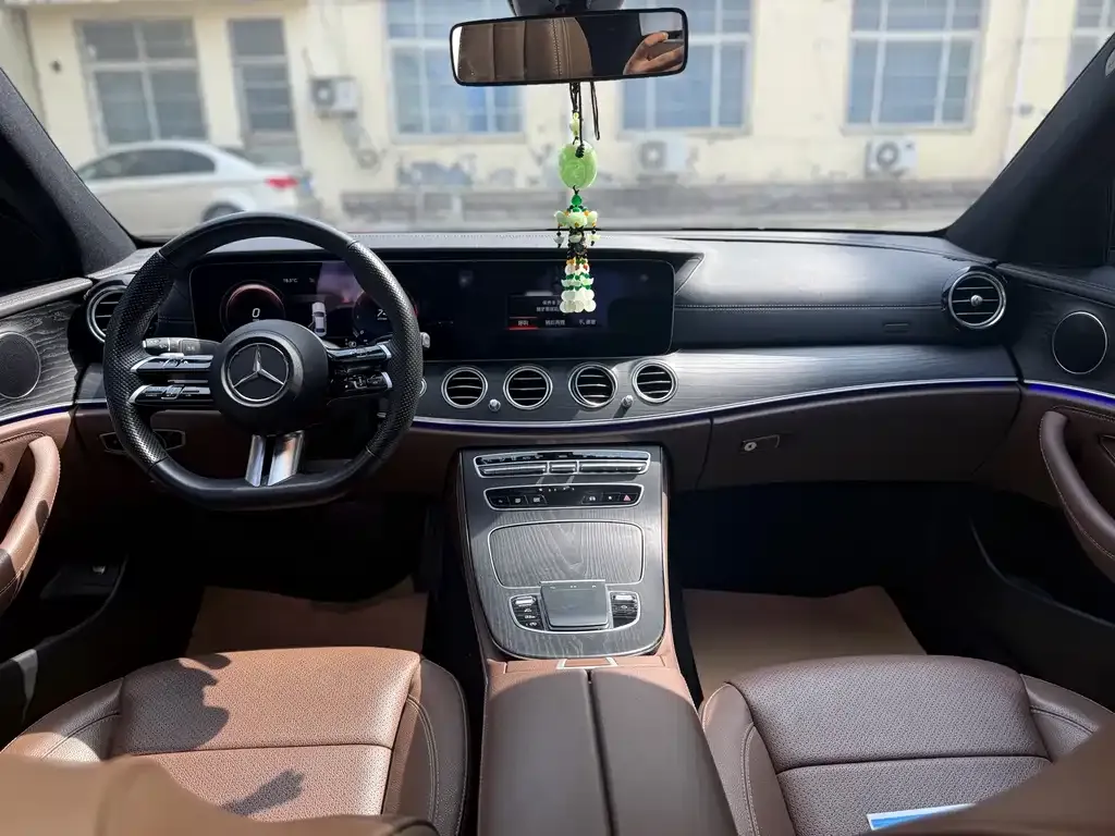 Mercedes-Benz E-Class 2023 из CN, фото 7
