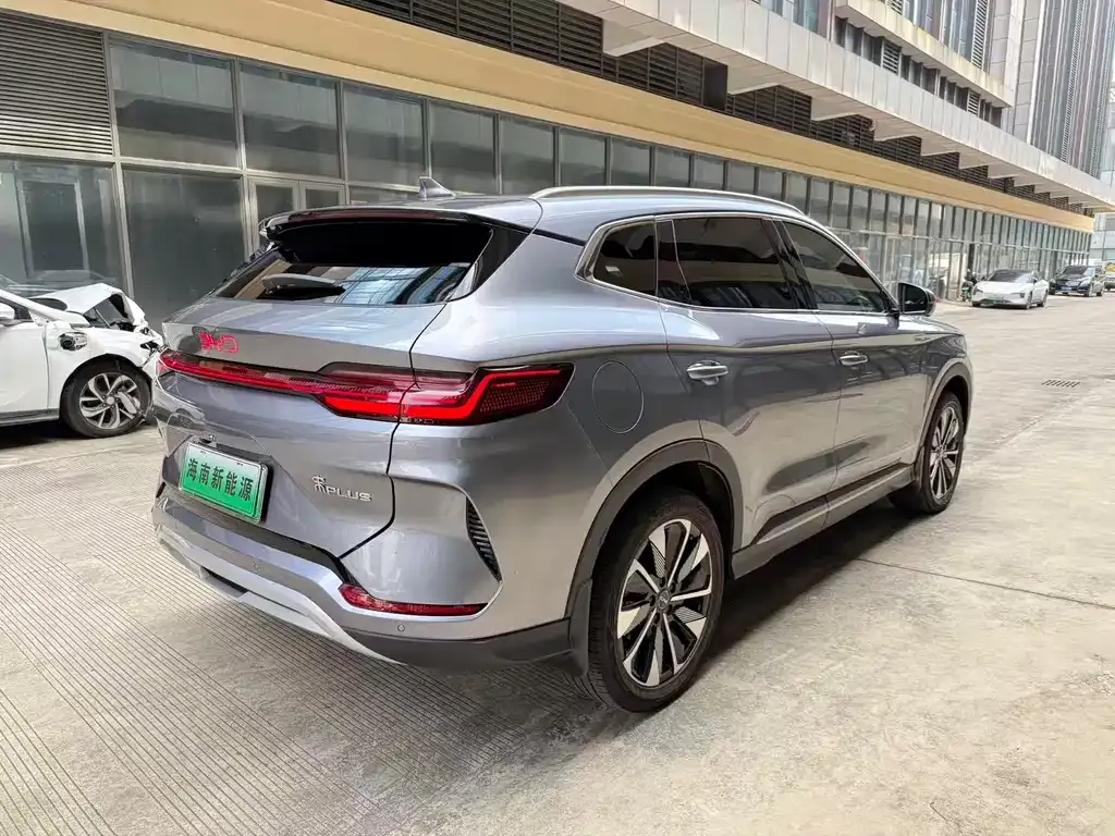 BYD PLUS New Energy — фото 5