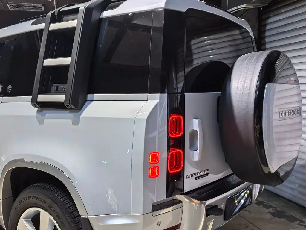 Land Rover Defender 2022 из CN, фото 8