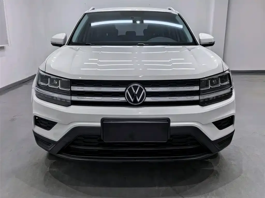 Volkswagen Tharu — фото 9